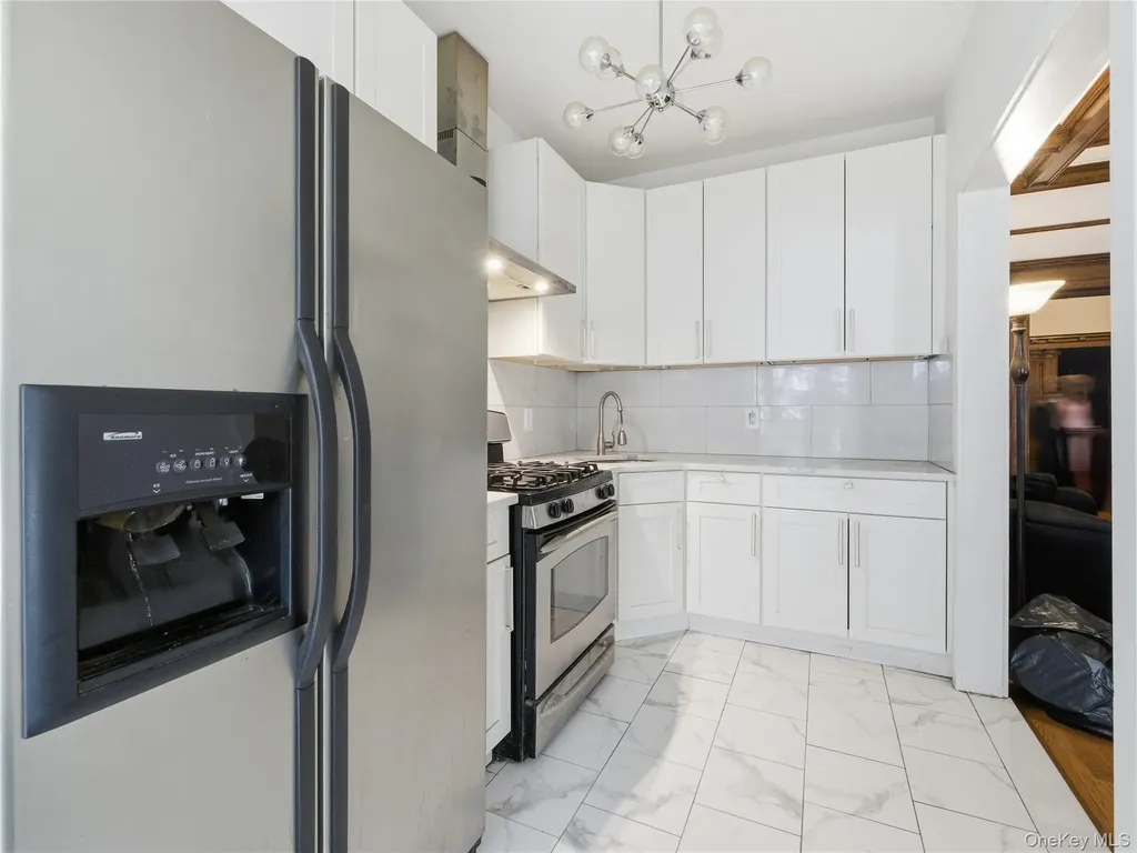 372 Parkside Avenue Brooklyn NY 11226