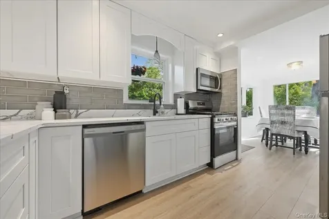 241 Commonwealth Avenue Massapequa NY 11758