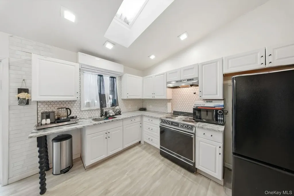 4 Ray Lane Loch Sheldrake NY 12733