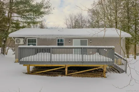 4 Ray Lane Loch Sheldrake NY 12733