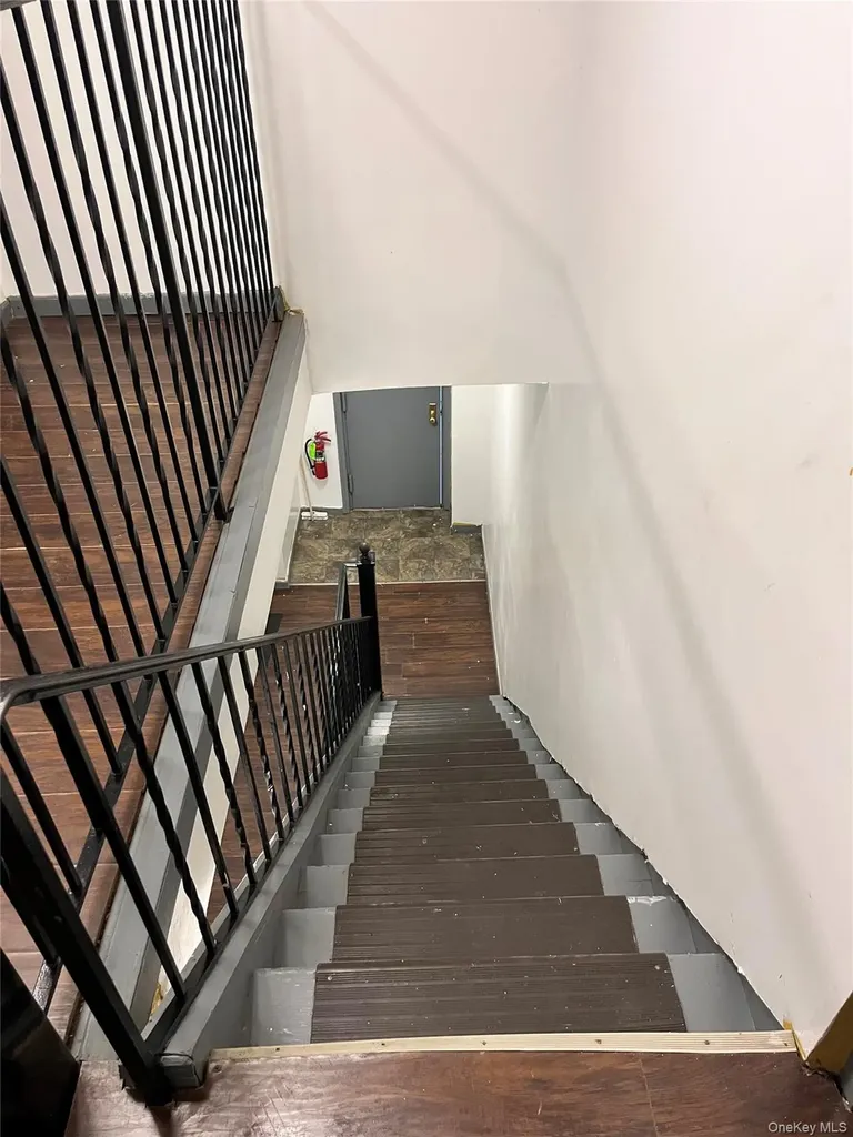 216 Woodworth Avenue Yonkers NY 10701