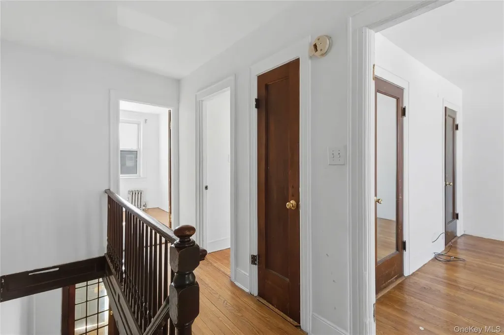 202-07 109th Avenue Saint Albans NY 11412