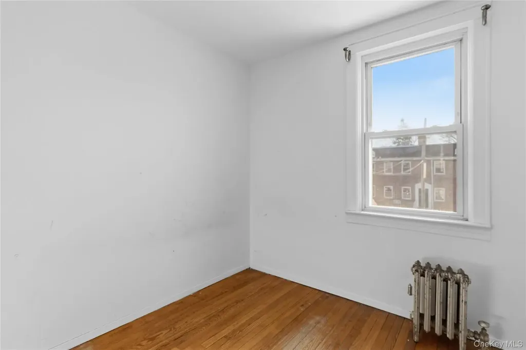 202-07 109th Avenue Saint Albans NY 11412