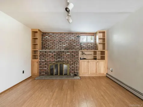 463 Mckinstry Road Gardiner NY 12525