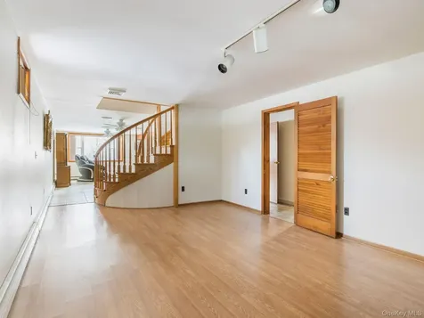 463 Mckinstry Road Gardiner NY 12525