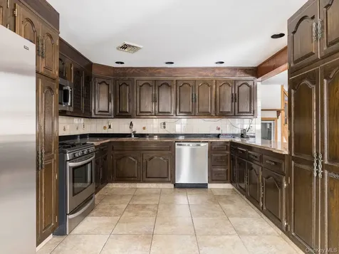 463 Mckinstry Road Gardiner NY 12525