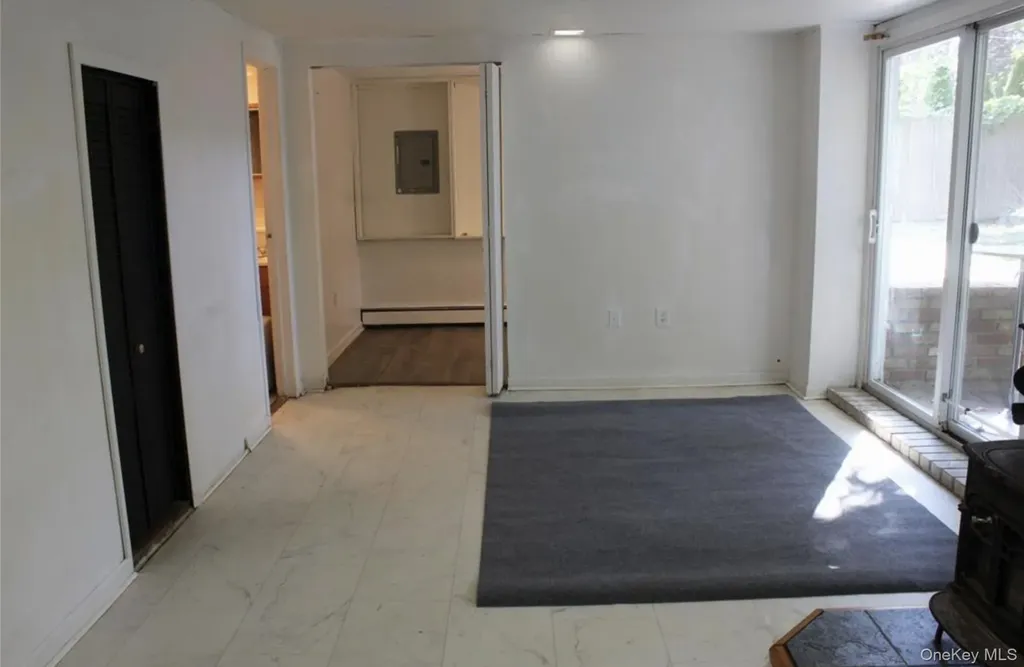 250 Cypress Drive Mastic Beach NY 11951