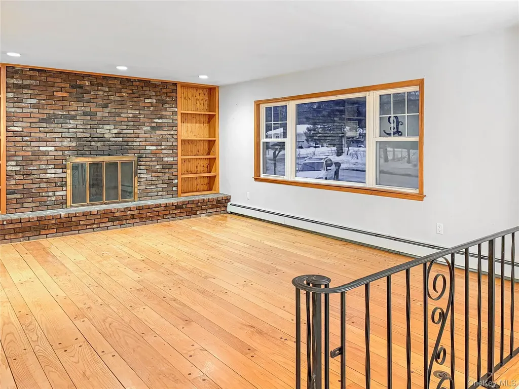 25 E Mountain Road S Cold Spring NY 10516