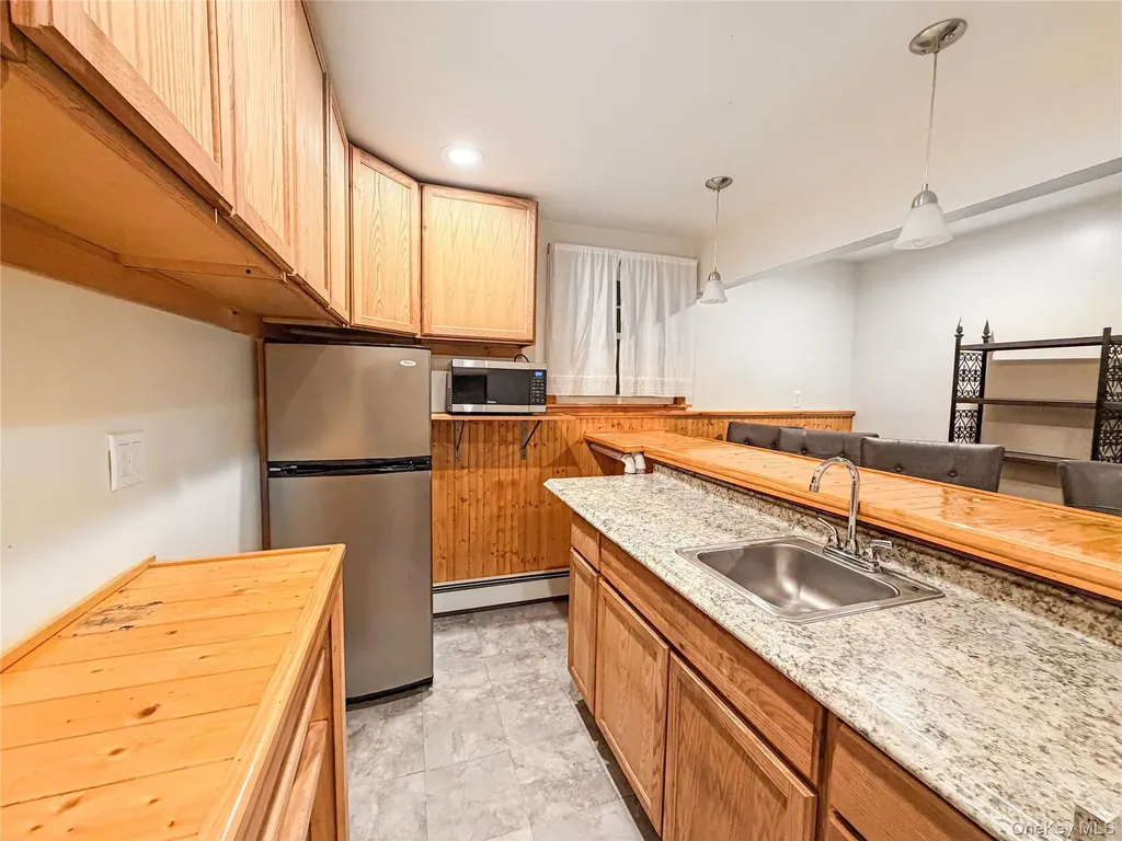 25 E Mountain Road S Cold Spring NY 10516