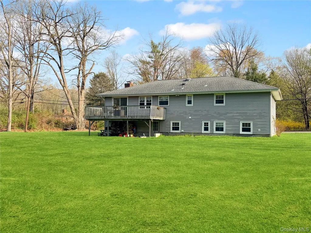 25 E Mountain Road S Cold Spring NY 10516