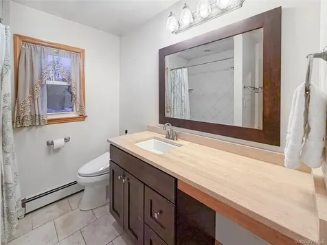 25 E Mountain Road S Cold Spring NY 10516