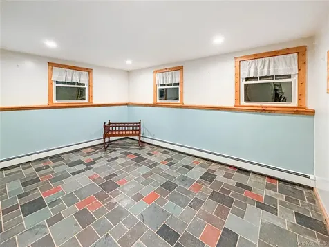25 E Mountain Road S Cold Spring NY 10516
