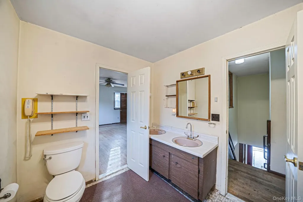 120 Rustic Road Port Jefferson NY 11777