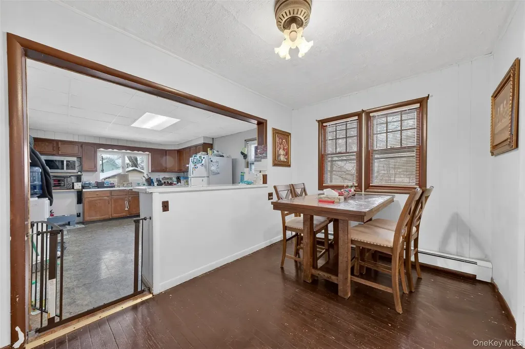 5 Miller Place Poughkeepsie NY 12601