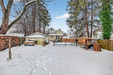 5 Miller Place Poughkeepsie NY 12601