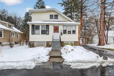 5 Miller Place Poughkeepsie NY 12601
