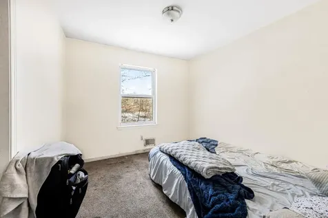 17 Blanchard Street Middletown NY 10940