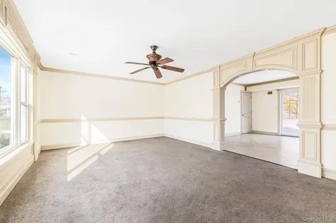 17 Blanchard Street Middletown NY 10940