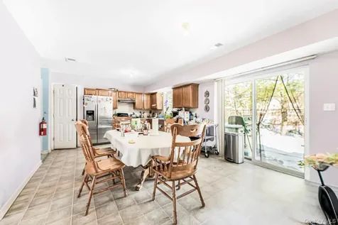17 Blanchard Street Middletown NY 10940