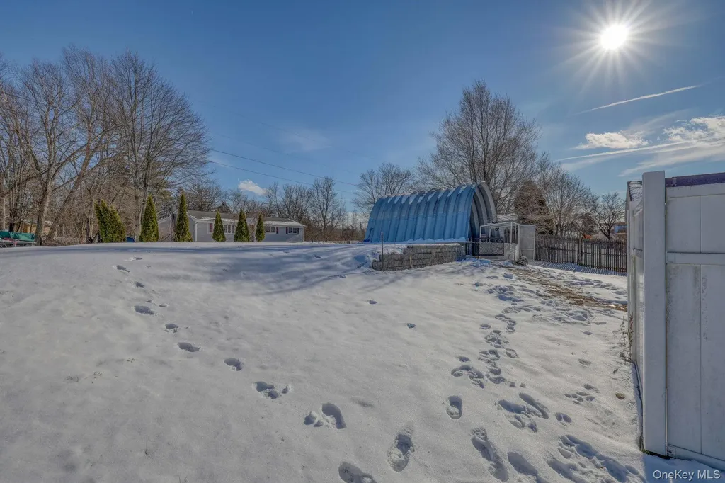 29 Vans Terrace Lake Katrine NY 12449