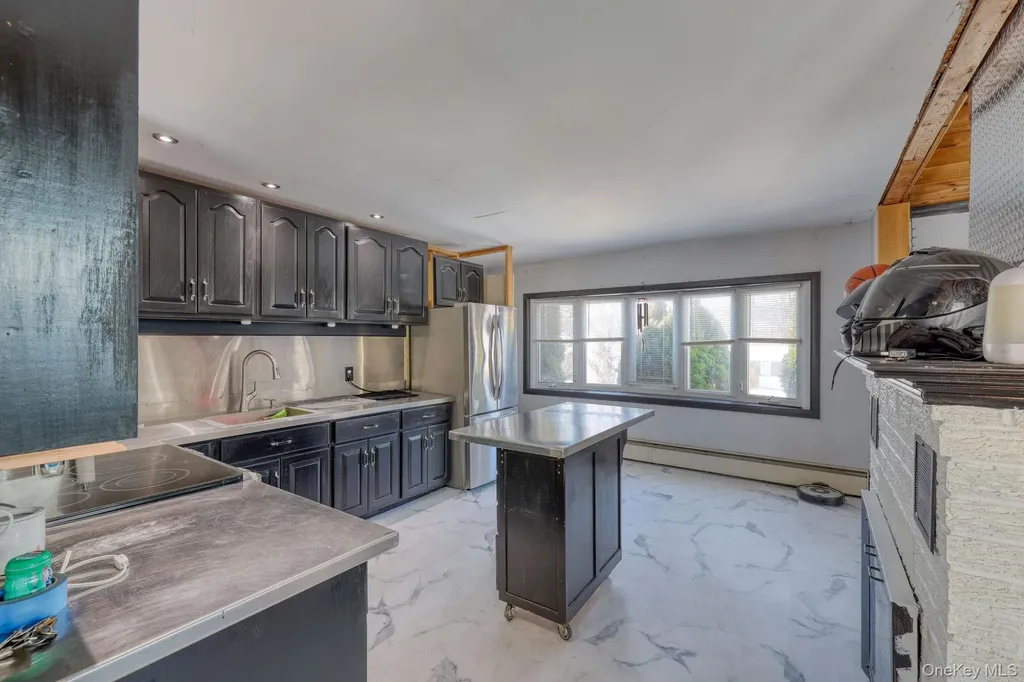 29 Vans Terrace Lake Katrine NY 12449