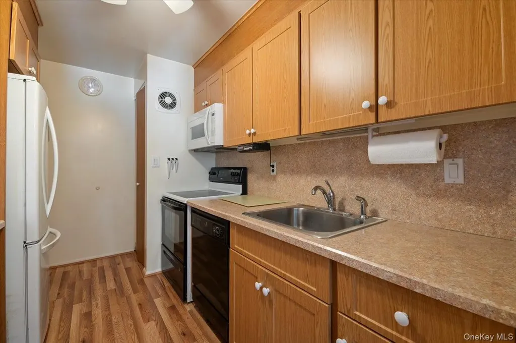 2355 Pershing Boulevard Baldwin NY 11510