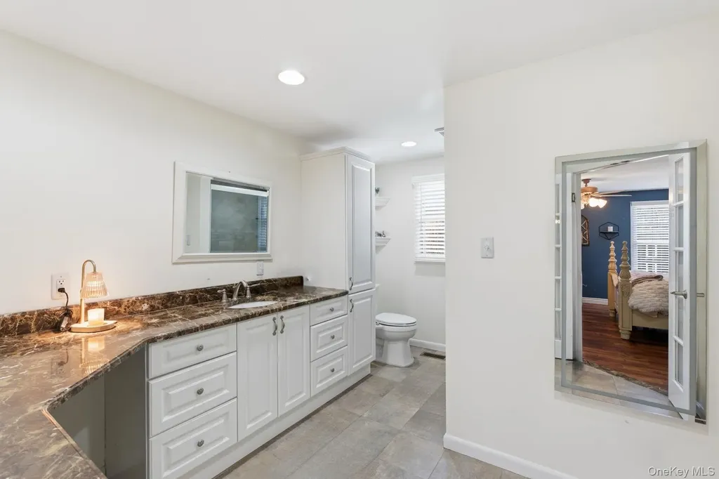 39 Foreston Circle Manorville NY 11949