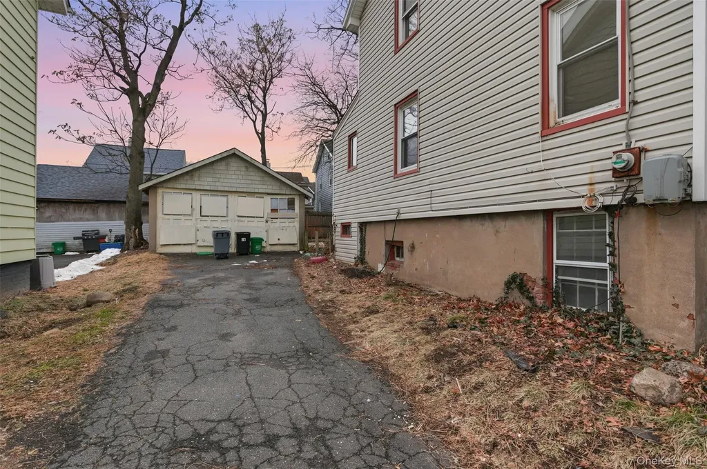 105 Jackson Avenue Nyack NY 10960