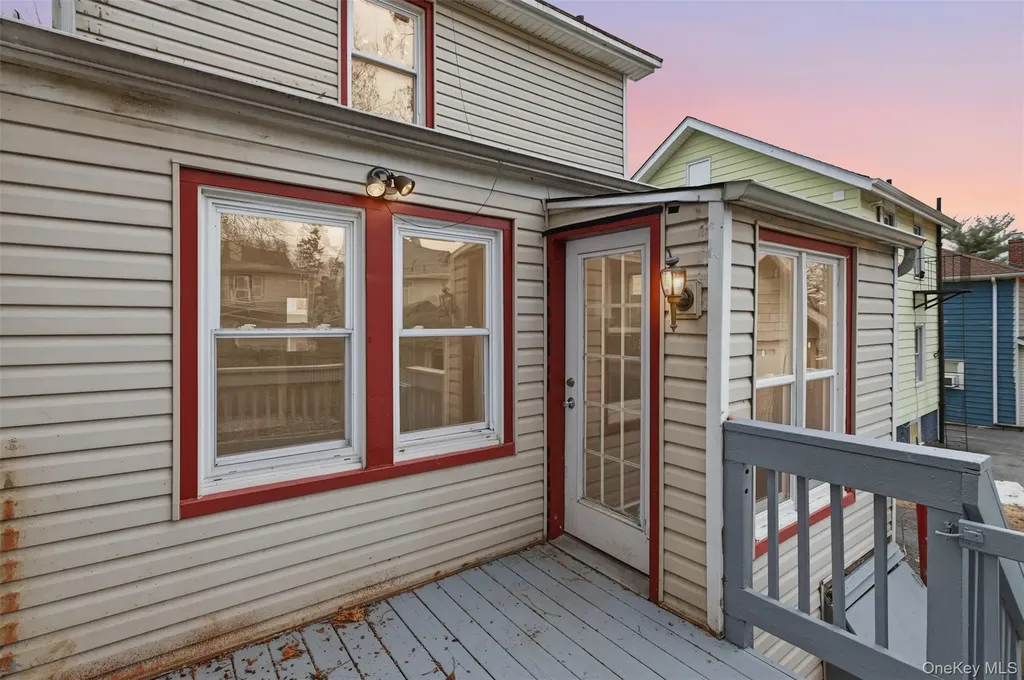 105 Jackson Avenue Nyack NY 10960