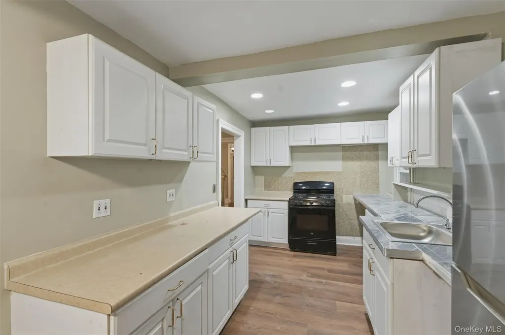 105 Jackson Avenue Nyack NY 10960