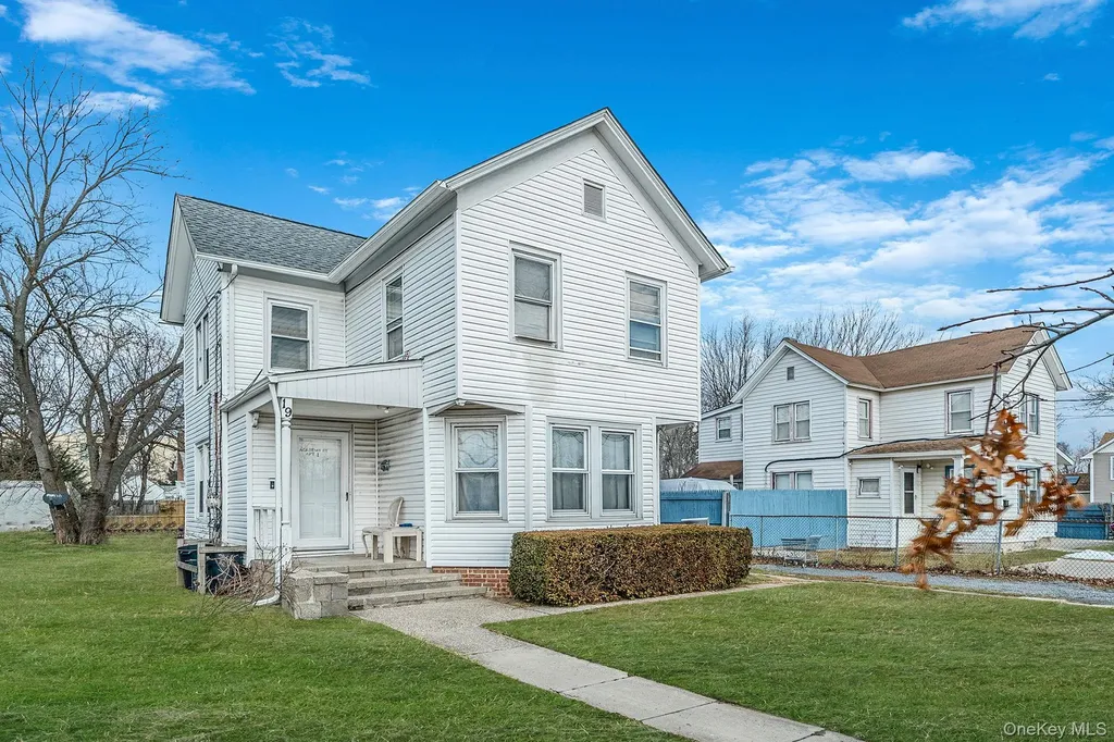 19 Academy Street Patchogue NY 11772