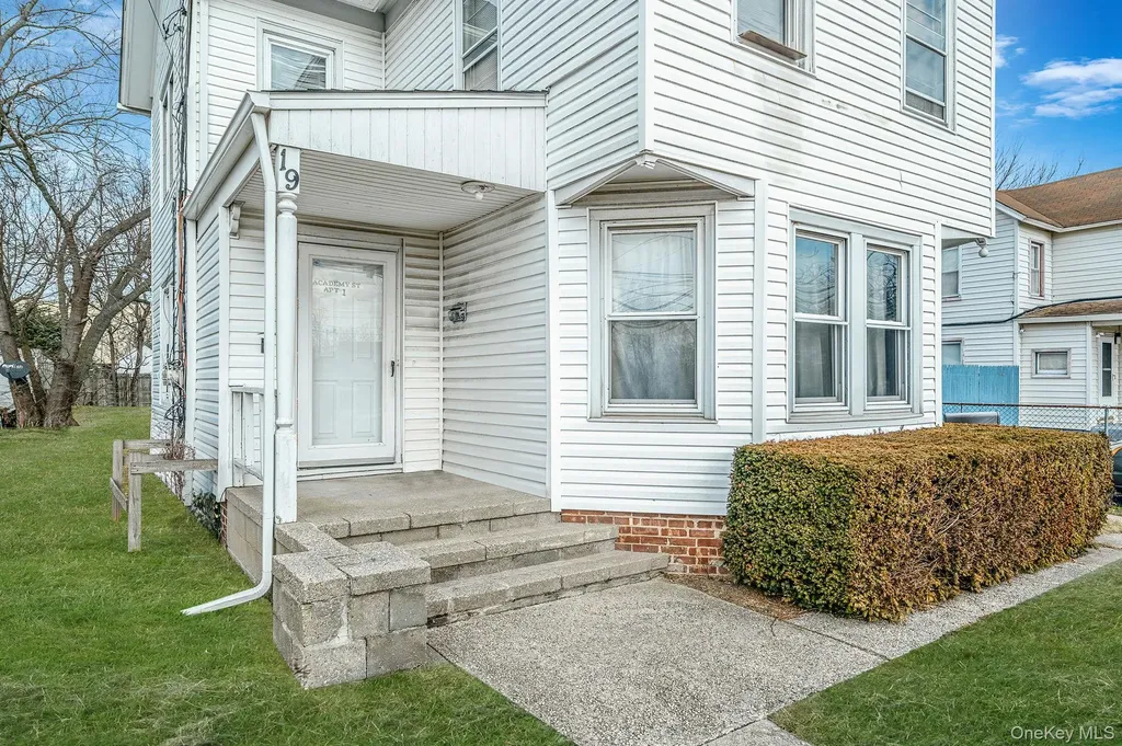 19 Academy Street Patchogue NY 11772