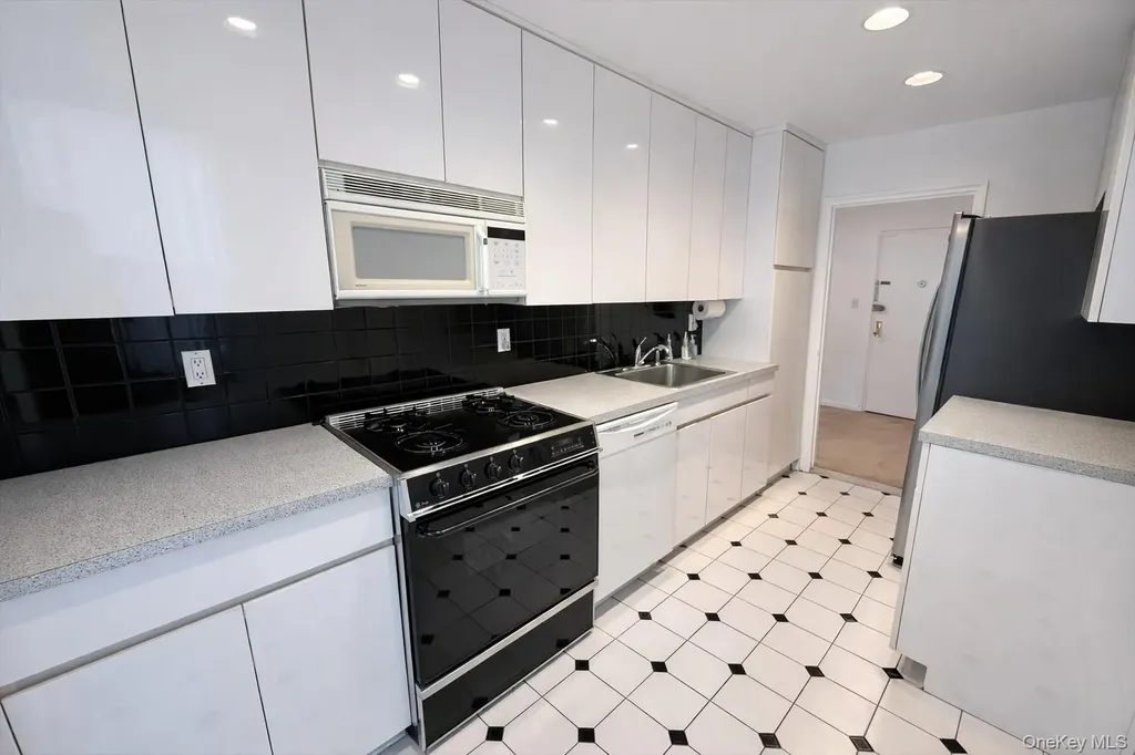 209-25 18th Avenue Bayside NY 11360