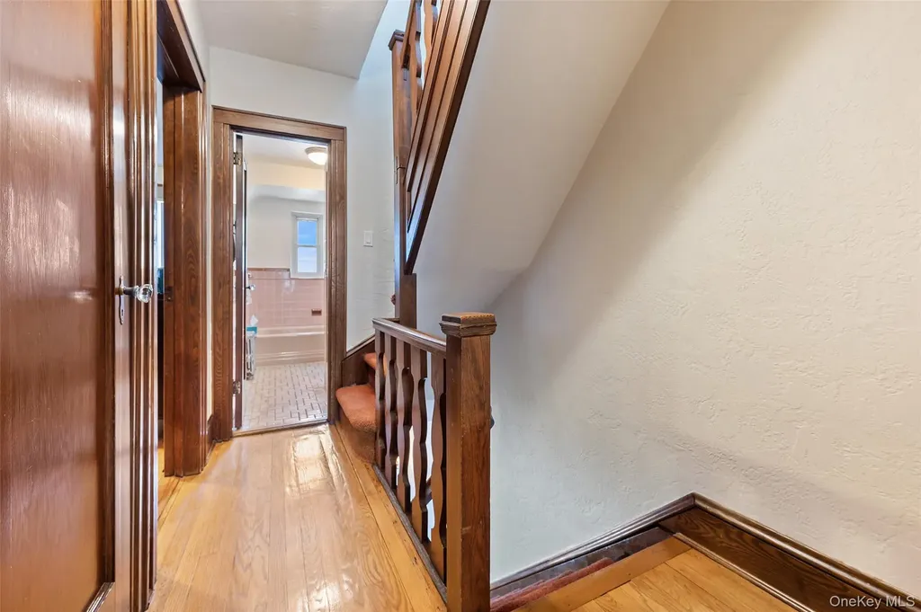7717 82nd Street Glendale NY 11385
