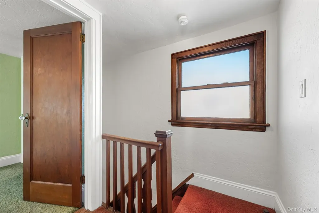 7717 82nd Street Glendale NY 11385