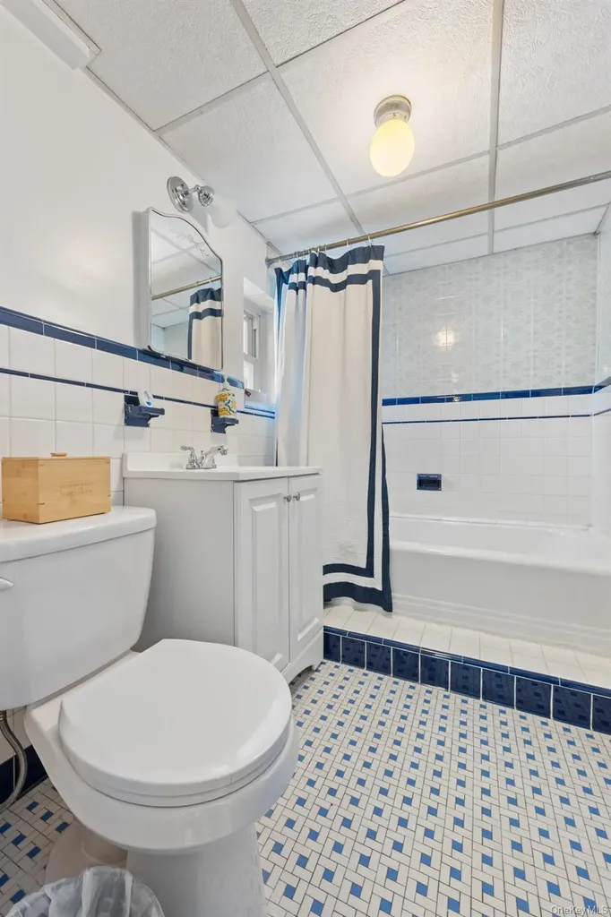 7717 82nd Street Glendale NY 11385