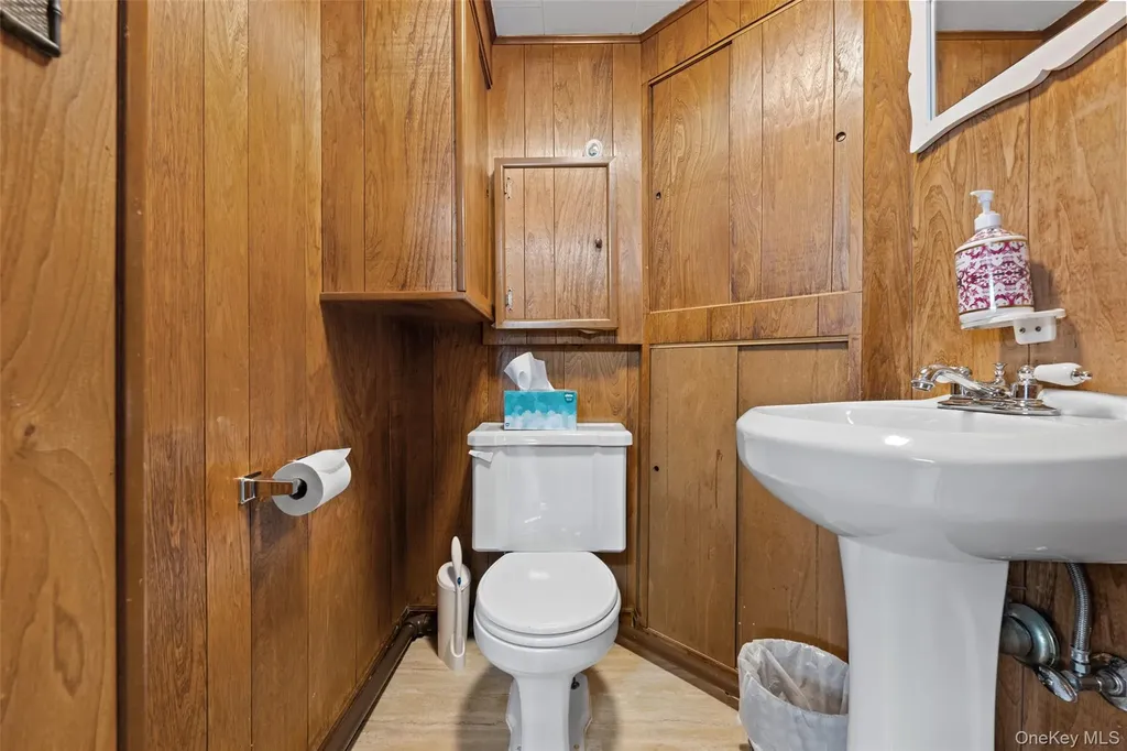 7717 82nd Street Glendale NY 11385