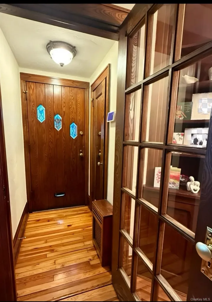 7717 82nd Street Glendale NY 11385