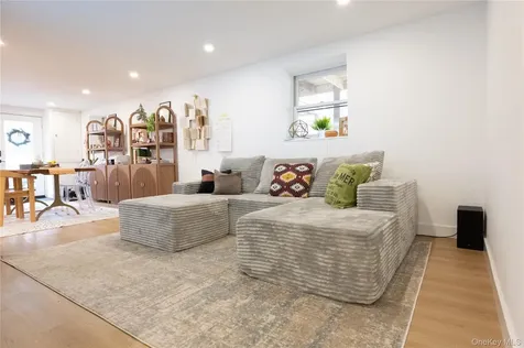 281 Falls Road Hudson NY 12534