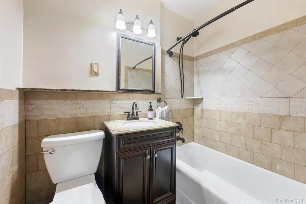 3475 Greystone Avenue Bronx NY 10463