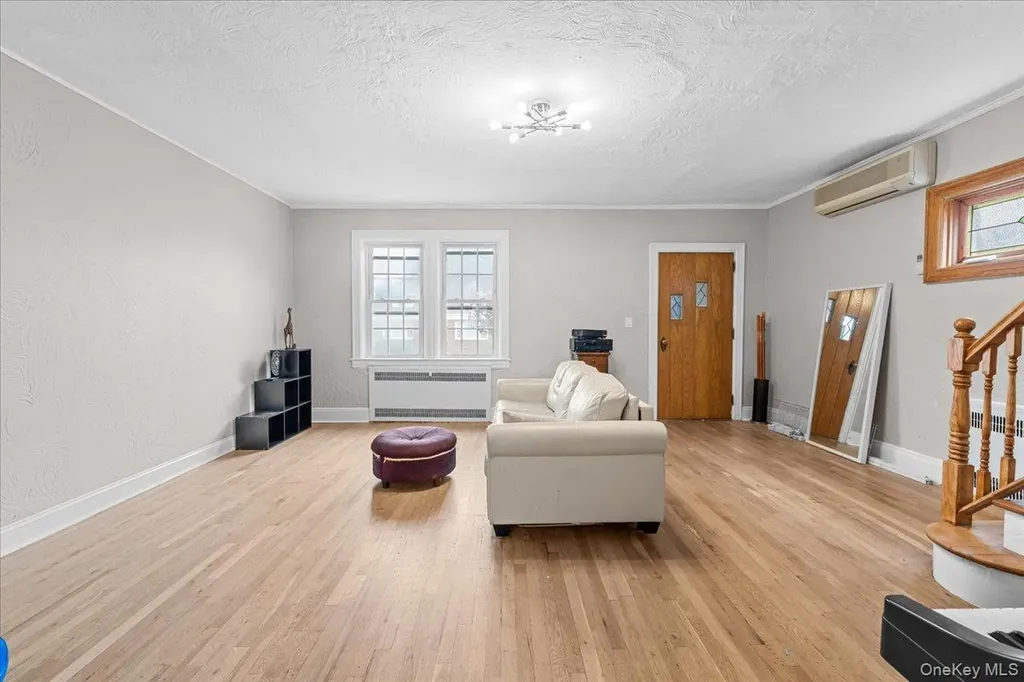 128 Kimball Terrace Yonkers NY 10704