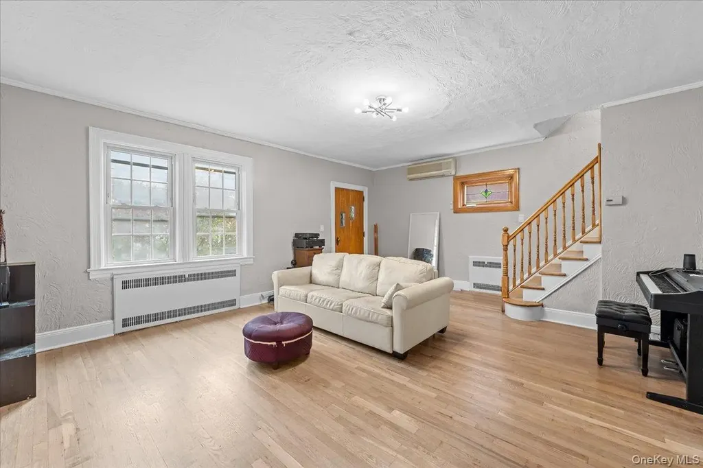 128 Kimball Terrace Yonkers NY 10704