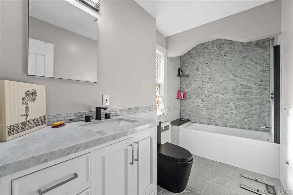 128 Kimball Terrace Yonkers NY 10704