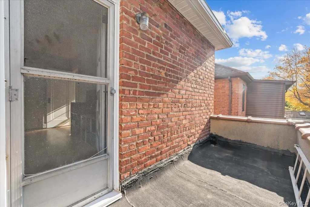 128 Kimball Terrace Yonkers NY 10704