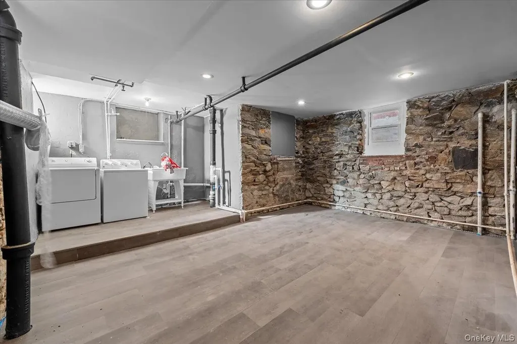 128 Kimball Terrace Yonkers NY 10704