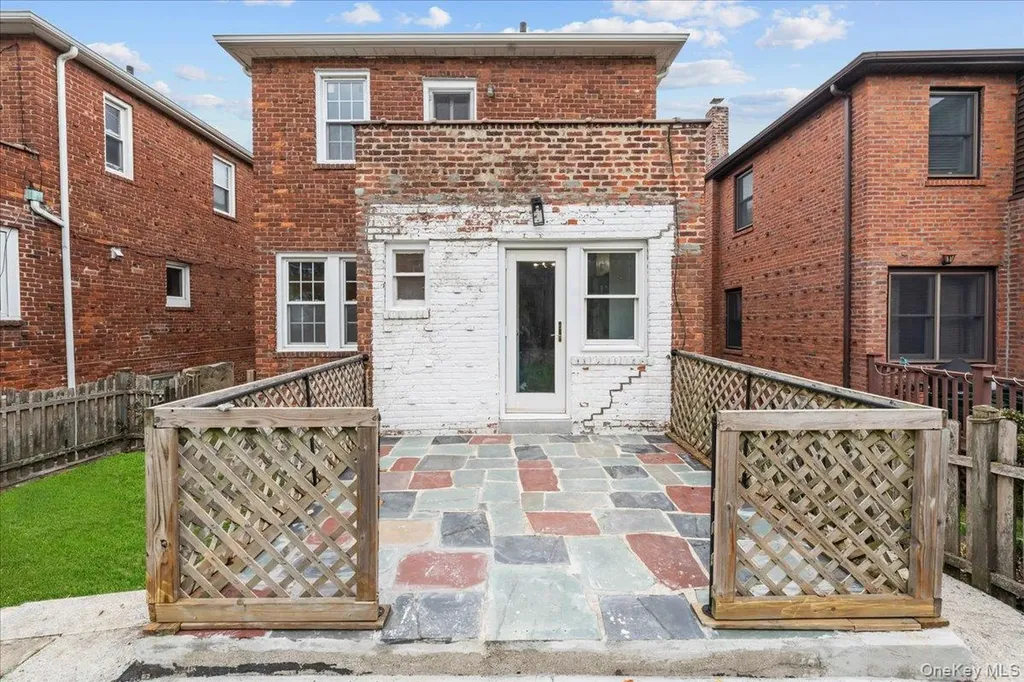 128 Kimball Terrace Yonkers NY 10704