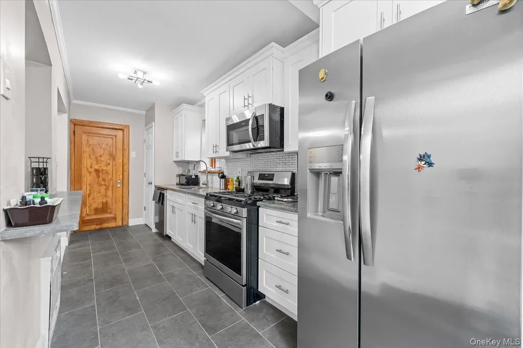 128 Kimball Terrace Yonkers NY 10704
