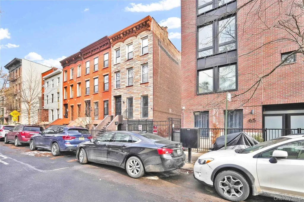 63 Irving Place Brooklyn NY 11238
