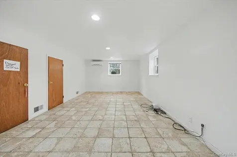 39 Claire Avenue New Rochelle NY 10804
