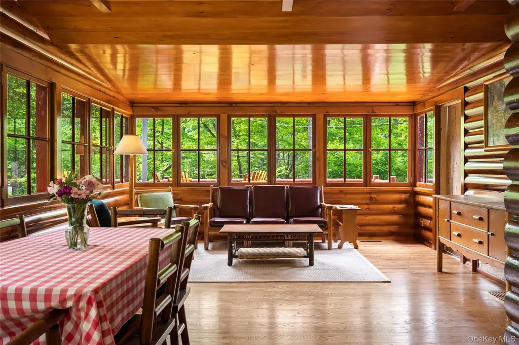 16 Locust Drive Cold Spring NY 10516